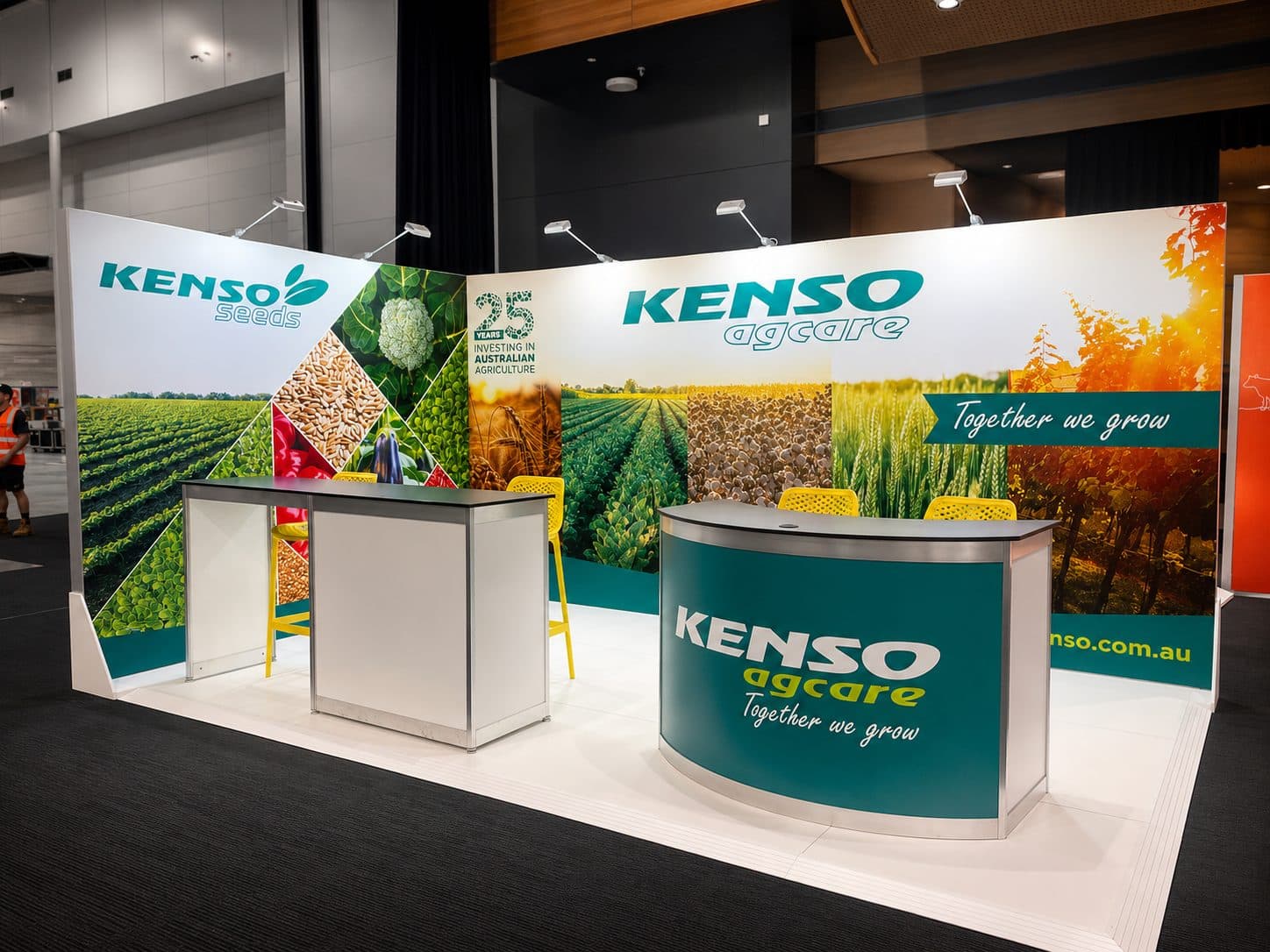 Trade show exhibition graphics